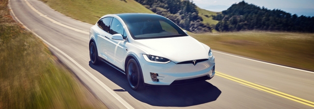 Tesla Model X (Credit: Tesla Motors)