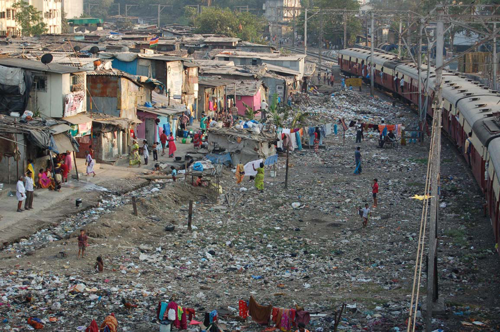 The universal urban slum environment gives its architecture a globalized nature. (Credit: The Perfect Slum by Sytse de Maat)